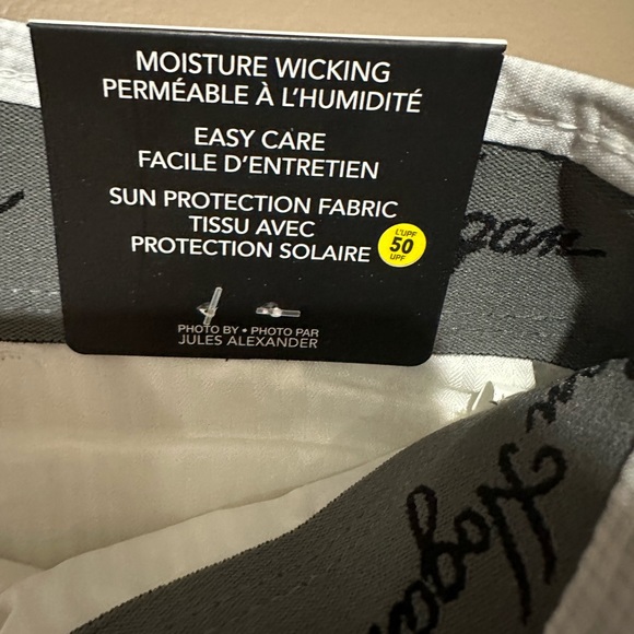 Men’s grey and white golf shorts. Pin check pattern. Ben Hogan. Sizes 30&34 - Picture 4 of 5